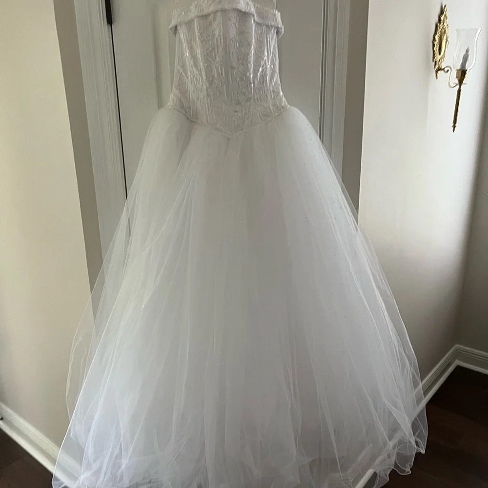 David's Bridal White Tulle Ball Gown